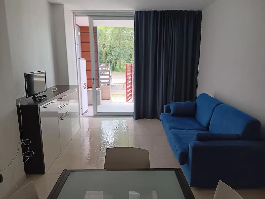 Appartamento Piano Terra Eraclea Mare 0*,